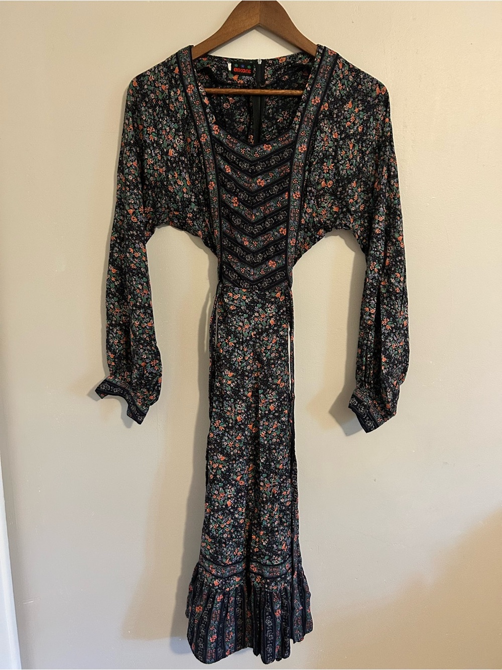 Vintage Floral Hippie Cottage-core Black Pink Green Midi Dress Small Belted